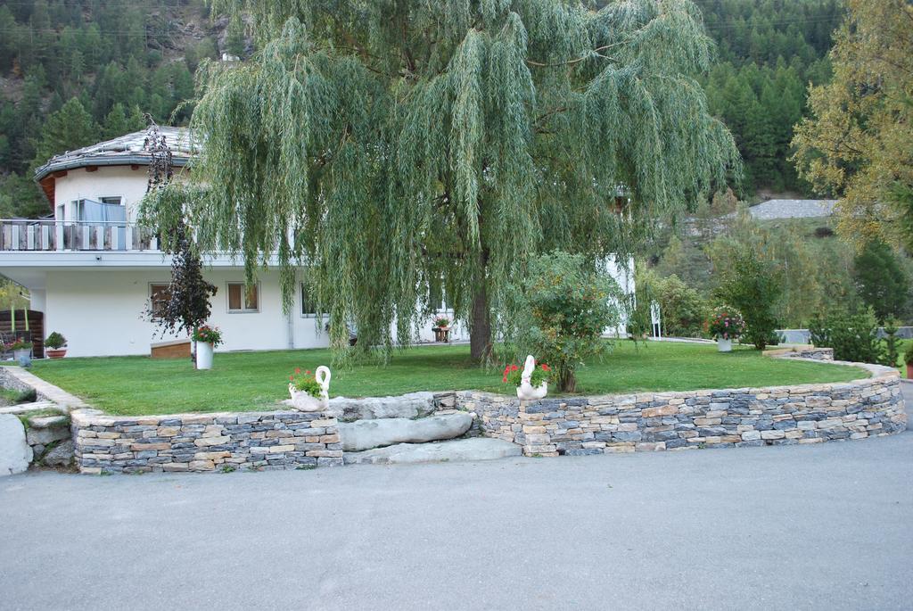 Aquarell Apartments Saas-Grund Dış mekan fotoğraf